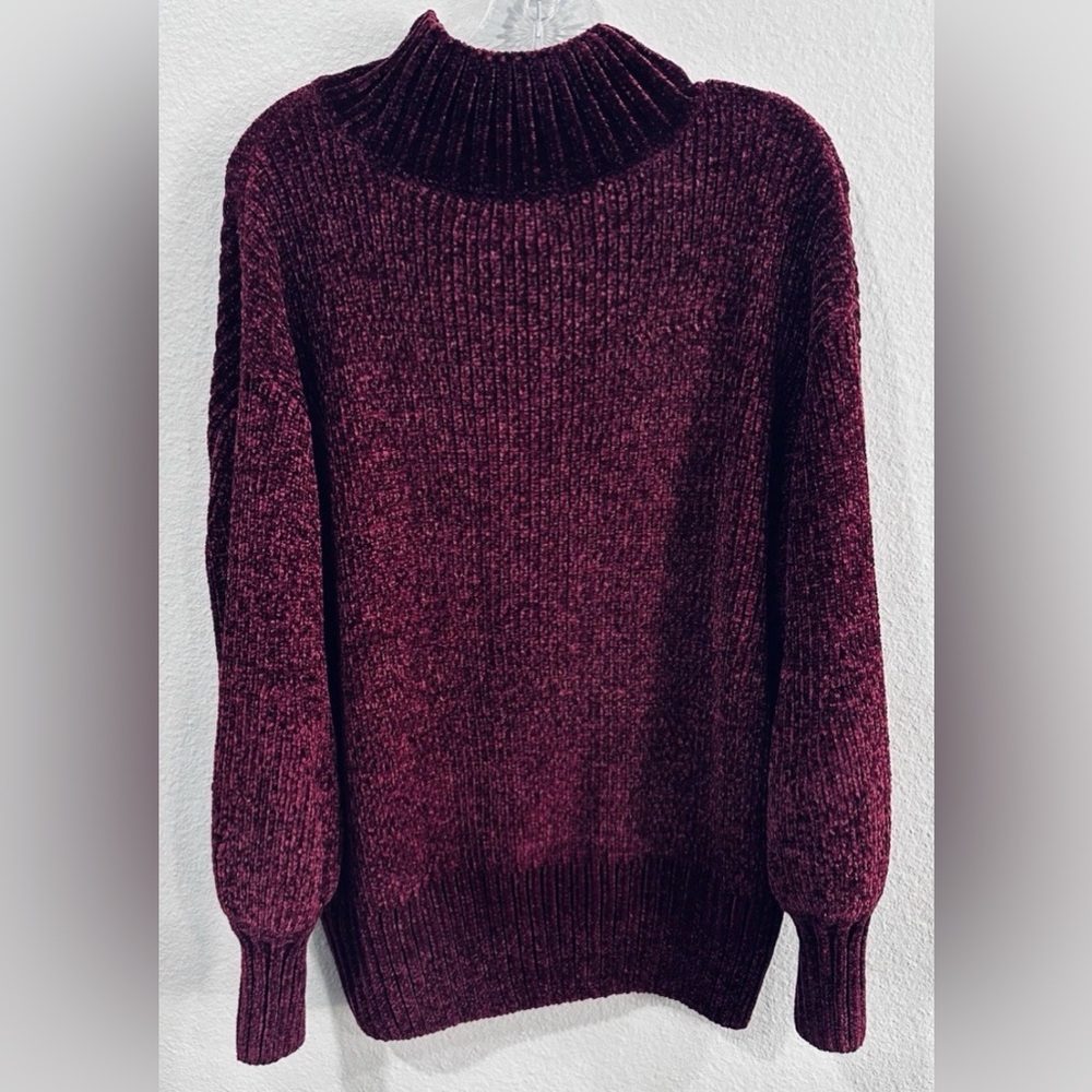 Cynthia Rowley Plush Chenille Turtleneck Sweater - Burgundy Large - Picture 4 of 4
